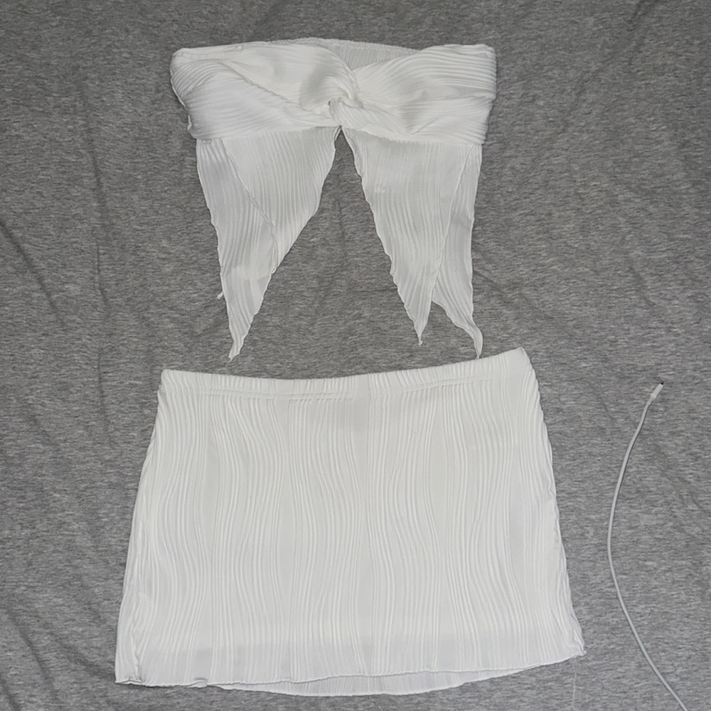Small, 2 piece set, never worn